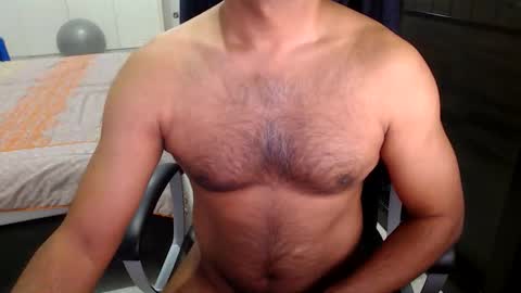 Snapshot of night_rider09711 chatting on 01/31/25, 09:59 night_rider09711 online show from 01/31/25, 09:59