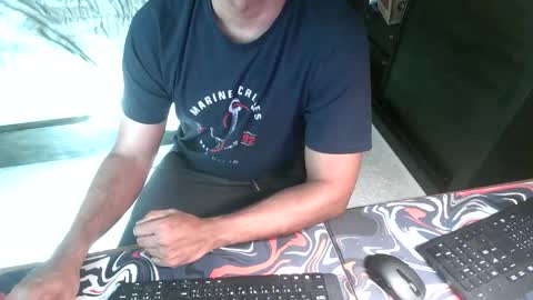 Snapshot of night_rider09711 chatting on 05/22/26, 04:41 night_rider09711 online show from 05/22/26, 04:41