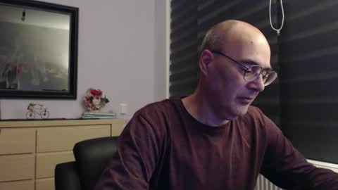 Snapshot of nightkeeper63 chatting on 09/21/25, 12:56 nightkeeper63 online show from 09/21/25, 12:56