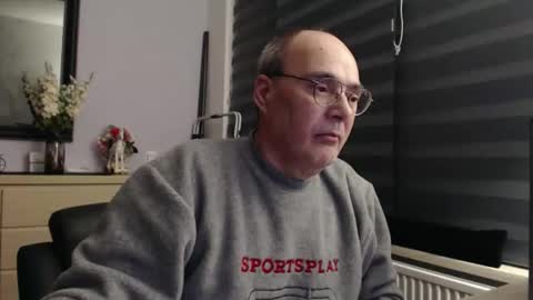 Snapshot of nightkeeper63 chatting on 01/18/26, 10:02 nightkeeper63 online show from 01/18/26, 10:02