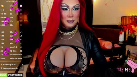 Natalia online show from 12/31/24, 03:23