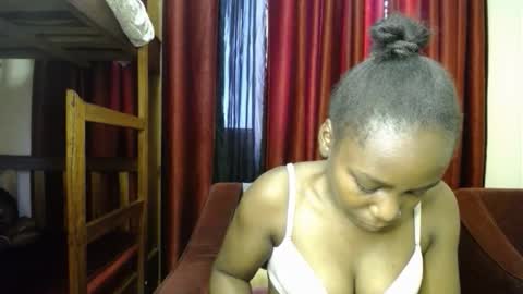 Snapshot of nightnurse_xx chatting on 10/21/25, 10:38 Tina online show from 10/21/25, 10:38