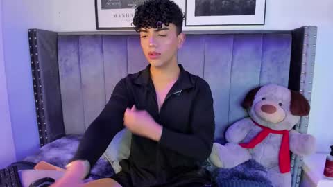 niick_twink online show from 10/08/25, 07:33