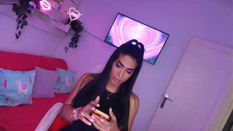 Snapshot of niickylovee chatting on 01/18/26, 06:34 Nicolle Bustamante online show from 01/18/26, 06:34