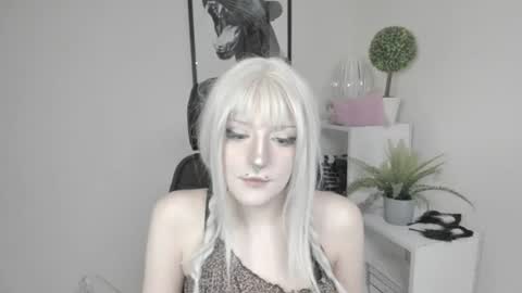 Nika online show from 07/24/26, 05:49