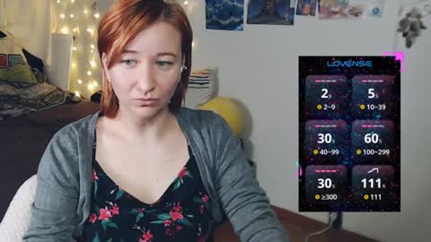 Snapshot of nika_fuchs chatting on 02/08/25, 06:01 Nika online show from 02/08/25, 06:01