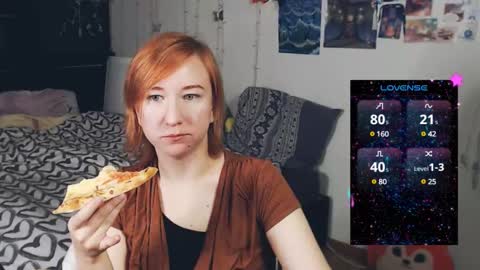 Snapshot of nika_fuchs chatting on 02/10/25, 12:08 Nika online show from 02/10/25, 12:08