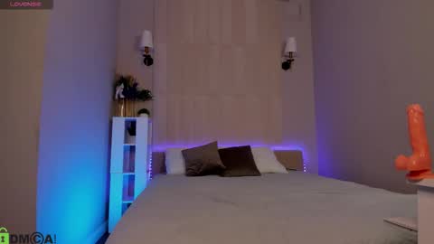 Snapshot of nika_jonsons chatting on 02/09/26, 06:17 Nika online show from 02/09/26, 06:17