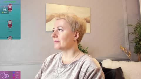 Nika online show from 12/25/24, 05:05