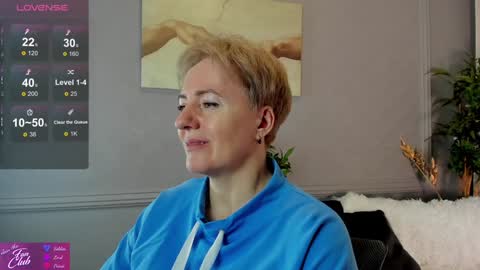 Nika online show from 01/03/25, 09:47