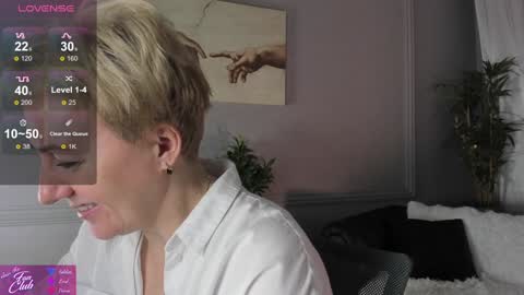 Nika online show from 01/19/25, 05:26