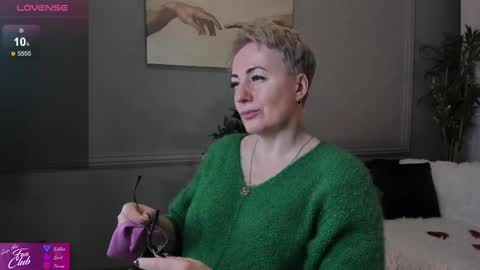 Nika online show from 02/15/25, 05:30