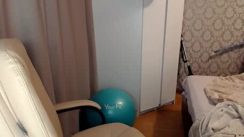 Snapshot of nikaking22 chatting on 12/03/25, 11:52 nikaking22 online show from 12/03/25, 11:52