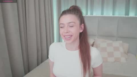 Nika online show from 05/21/26, 12:17