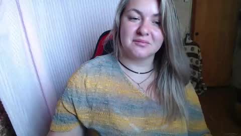 Snapshot of nikaskylink chatting on 04/17/26, 04:59 Nika online show from 04/17/26, 04:59
