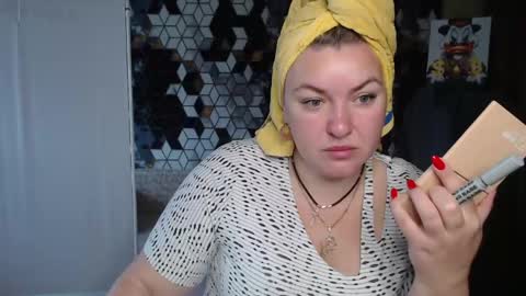Snapshot of nikaskylink chatting on 05/01/26, 05:23 Nika online show from 05/01/26, 05:23