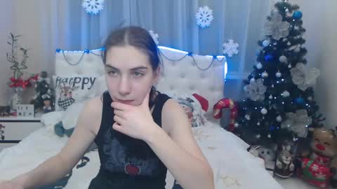 nikastarkk online show from 12/30/24, 07:21