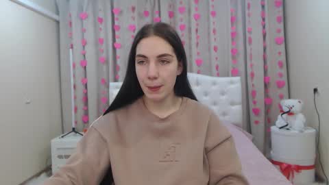 Snapshot of nikastarkk chatting on 02/06/26, 07:39 nikastarkk online show from 02/06/26, 07:39