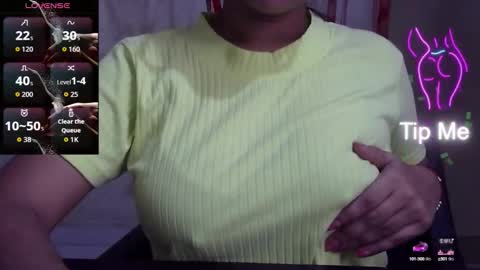 Snapshot of nike_aj chatting on 09/20/25, 05:19 Nike online show from 09/20/25, 05:19