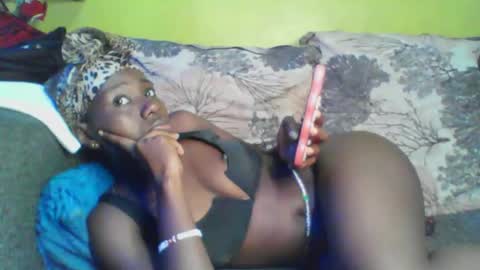 Snapshot of niki303424 chatting on 02/24/26, 07:01 niki303424 online show from 02/24/26, 07:01