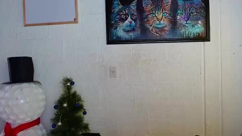 Snapshot of niki_1998 chatting on 01/04/25, 06:30 Natalia online show from 01/04/25, 06:30