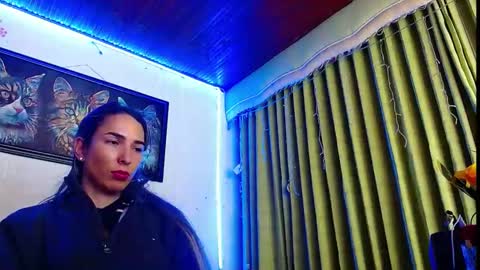 Snapshot of niki_1998 chatting on 03/05/25, 12:49 Natalia online show from 03/05/25, 12:49