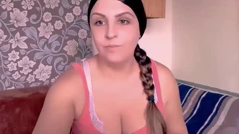 Snapshot of niki_leex chatting on 12/04/24, 09:40 niki_leex online show from 12/04/24, 09:40