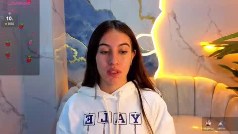 Snapshot of nikka_tx chatting on 01/10/26, 03:19 Online 2200 to 600 online show from 01/10/26, 03:19