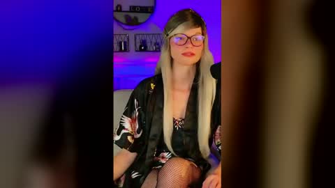 Kitty Chatte online show from 05/07/26, 08:03