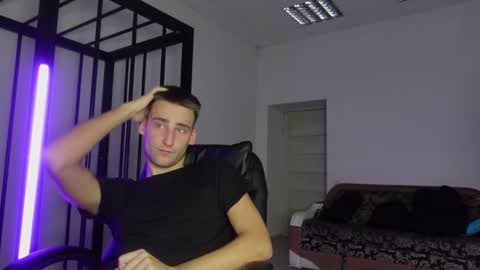 Snapshot of nikki_hard chatting on 03/03/25, 03:09 nikki online show from 03/03/25, 03:09