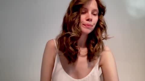 Nikki online show from 02/19/25, 10:12