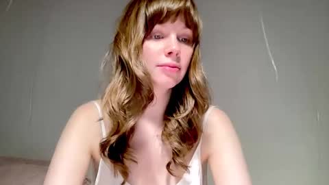 Nikki online show from 11/27/25, 10:06