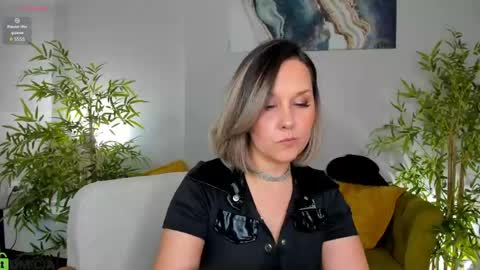 Nikki online show from 05/12/26, 09:28
