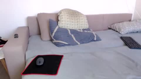 Nick online show from 09/22/25, 05:20