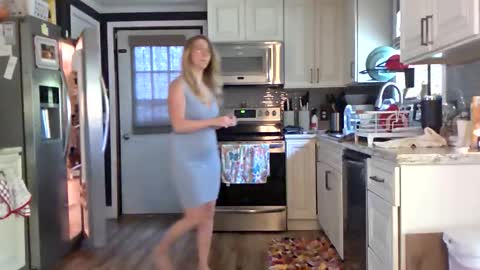 nikkib653466 online show from 05/07/26, 05:29