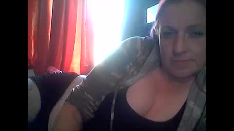 Nikkie online show from 02/23/25, 11:36