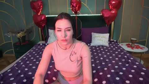 Nikki online show from 03/02/25, 04:53