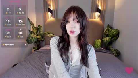 Nikki online show from 12/02/25, 03:18