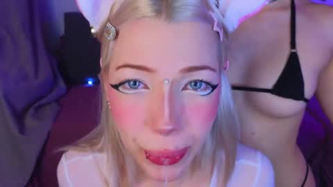 Stassy Krissy Aria Lina online show from 05/11/26, 09:45