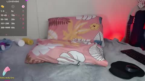 Nikky online show from 03/04/25, 11:32