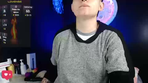 Nikky online show from 09/19/25, 01:01