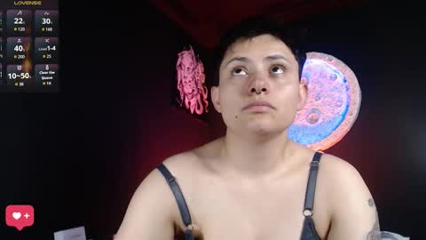 Nikky online show from 10/05/25, 07:34