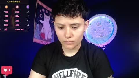 Nikky online show from 12/14/25, 01:27