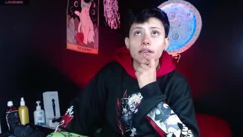 Nikky online show from 06/16/26, 01:03
