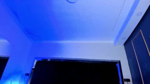     online show from 02/28/25, 01:47