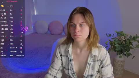 Snapshot of nikkyy_reed chatting on 07/06/26, 05:59 Nikky online show from 07/06/26, 05:59