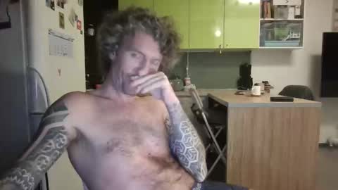 Snapshot of niknik39 chatting on 02/04/26, 08:14 niknik39 online show from 02/04/26, 08:14