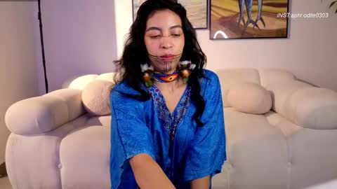 Nicole cam online show from 05/03/26, 12:33