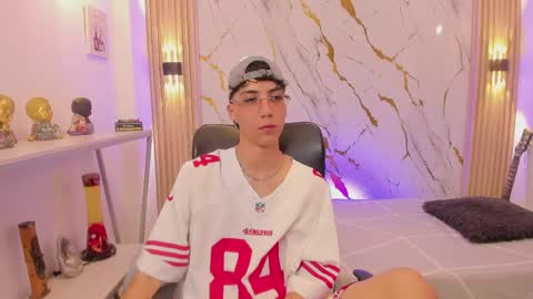    online show from 05/12/26, 04:42