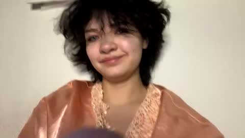 Snapshot of nikoli_naw chatting on 01/31/25, 08:12 nikoli_naw online show from 01/31/25, 08:12